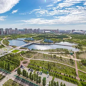 Отель у ботанического сада, в самом центре